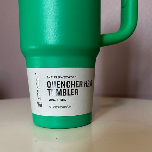 Stanley Flowstate Green Tumbler - Picture 3 of 3